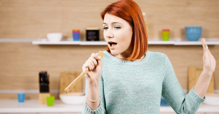 10 Easy Songs That Can Be Sung At Any Level - Music To Your Home